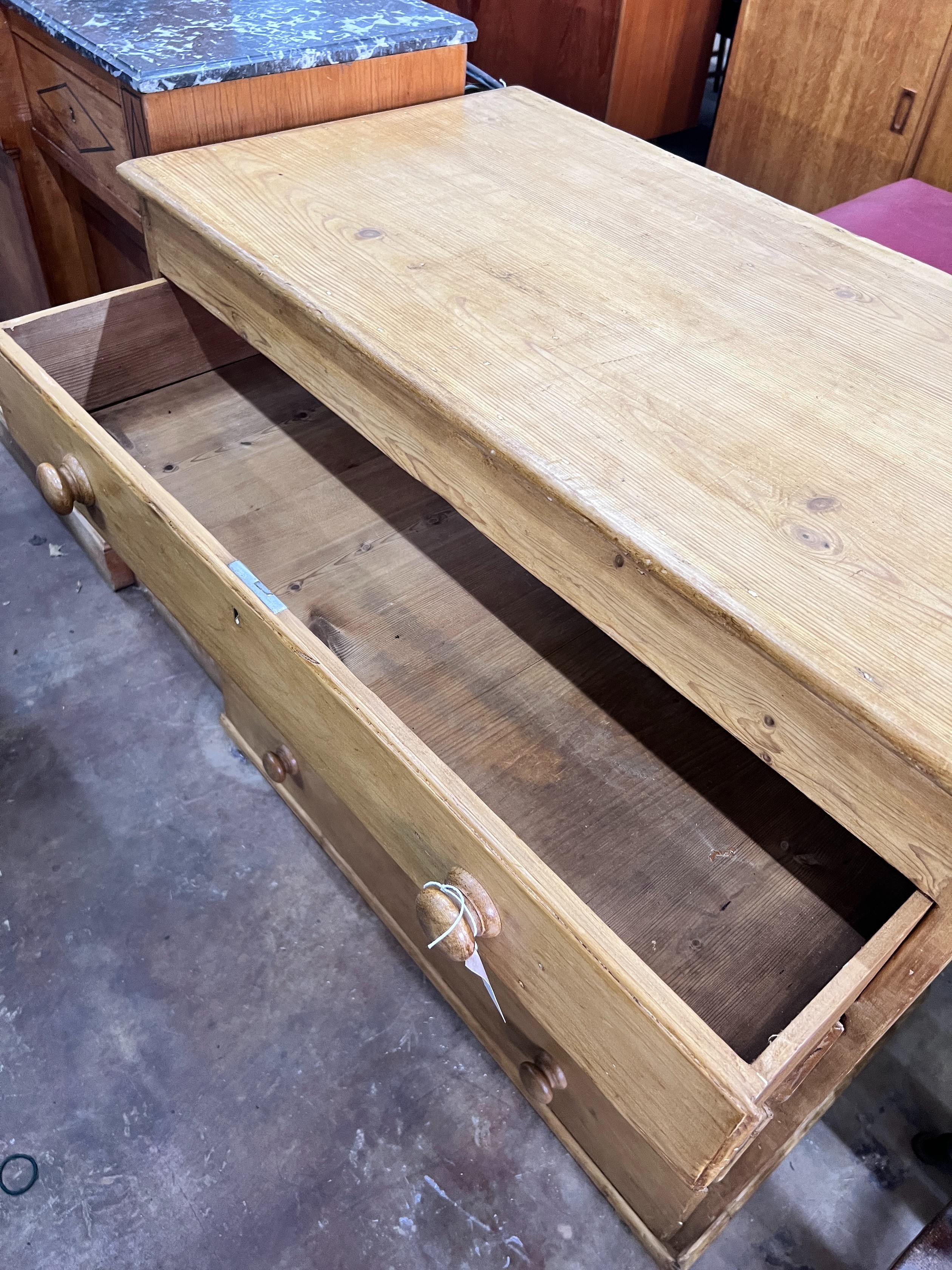 A pine chest of four long drawers, width 106cm *Please note the sale commences at 9am.